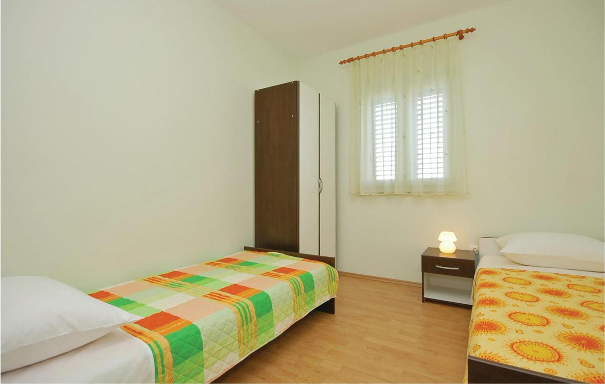 Cozy Apartment In Posedarje With House Sea View Exterior foto