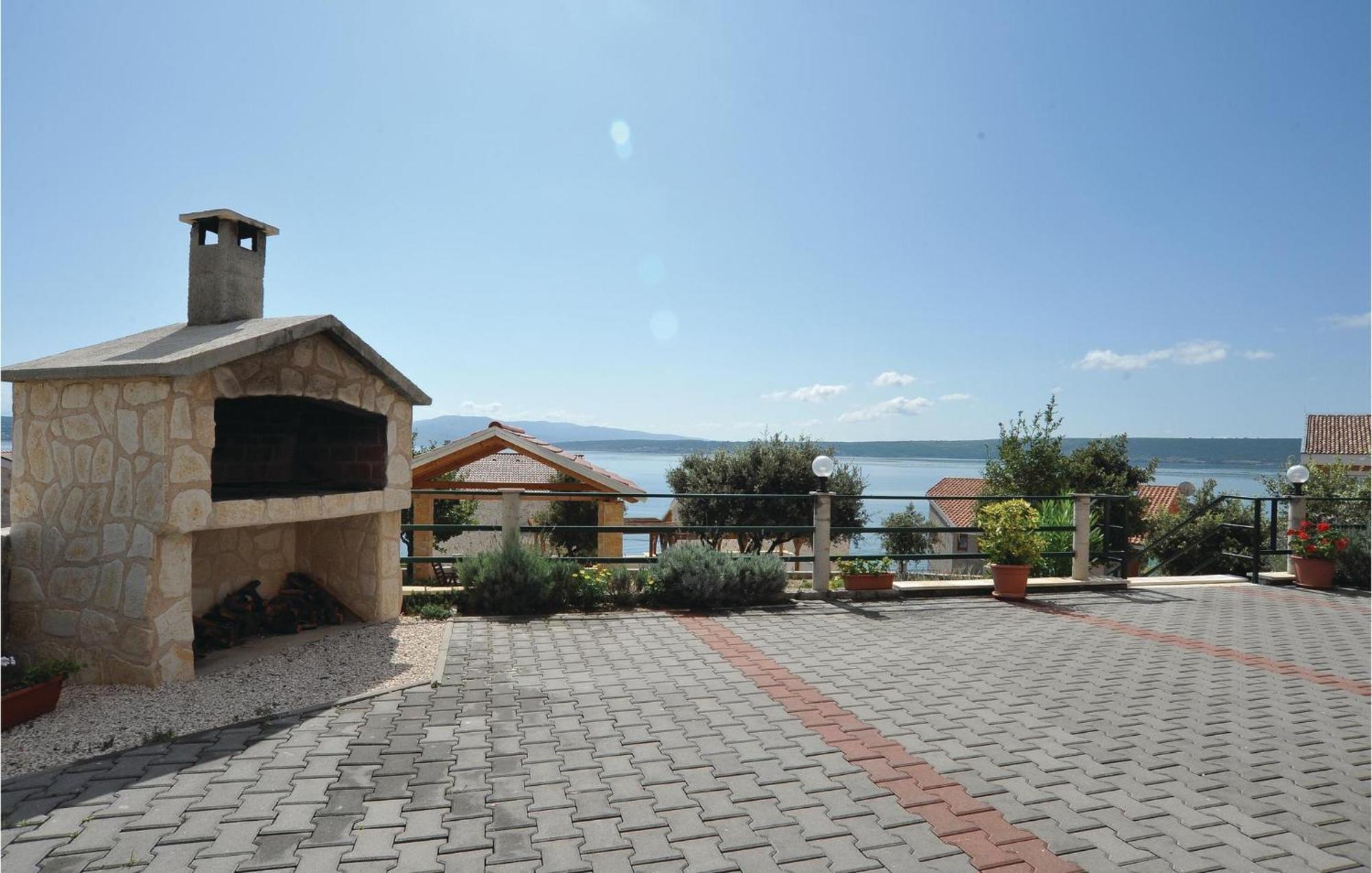 Cozy Apartment In Posedarje With House Sea View Exterior foto